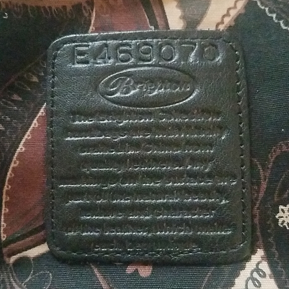 Brighton leather crossbody bag - Picture 4 of 6